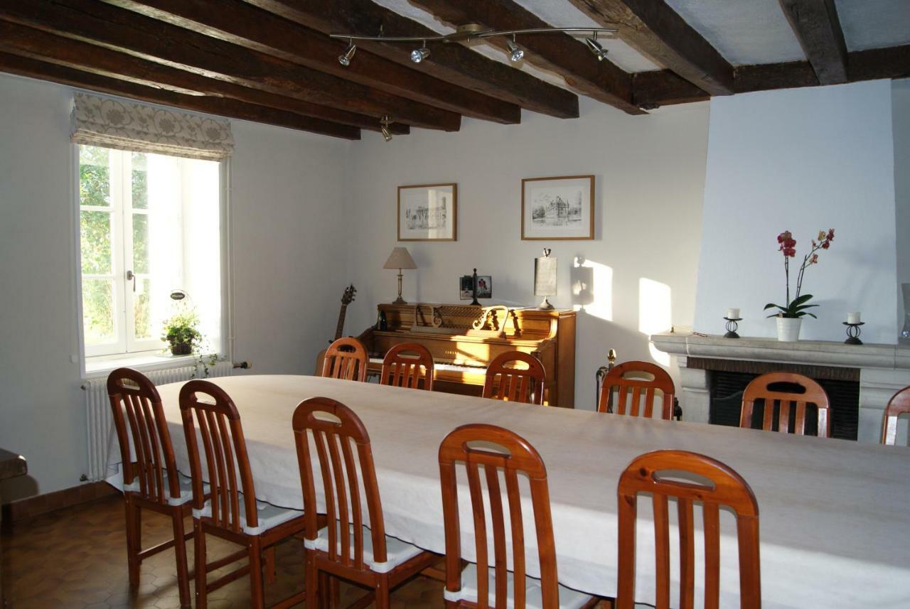 La Bihourderie Bed and Breakfast Azay-sur-Indre Eksteriør billede
